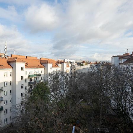Belvedere Terrace Apartment: Central Vienna Retreat Exterior photo
